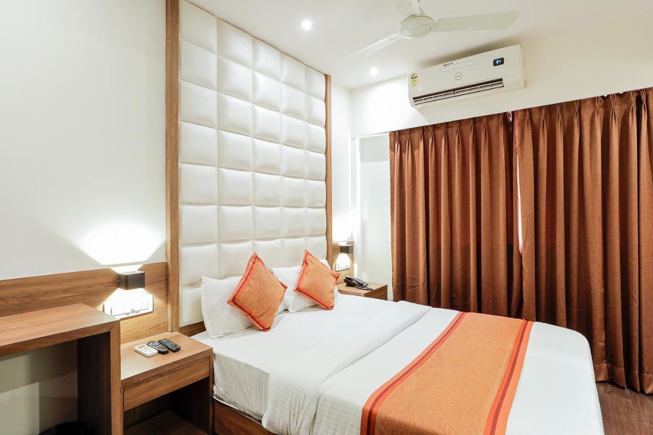 Ratna Mahal 3* Bombay